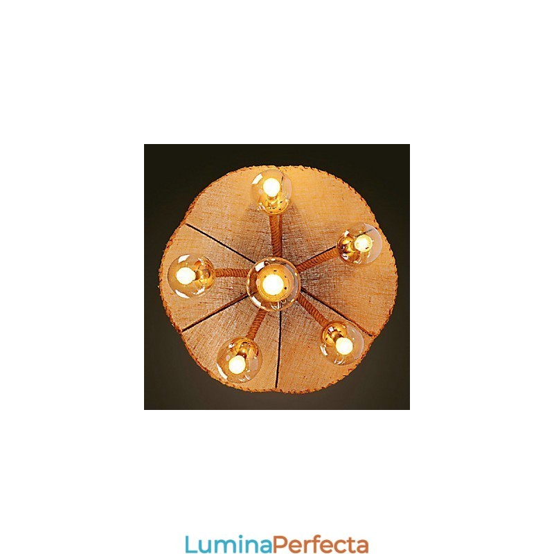 Candelabru din metal cu pictură de țară