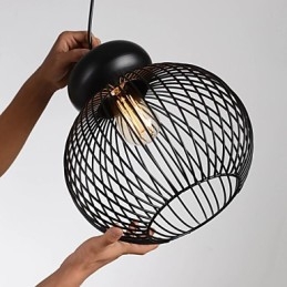 Lampă suspendată din metal retro Designers