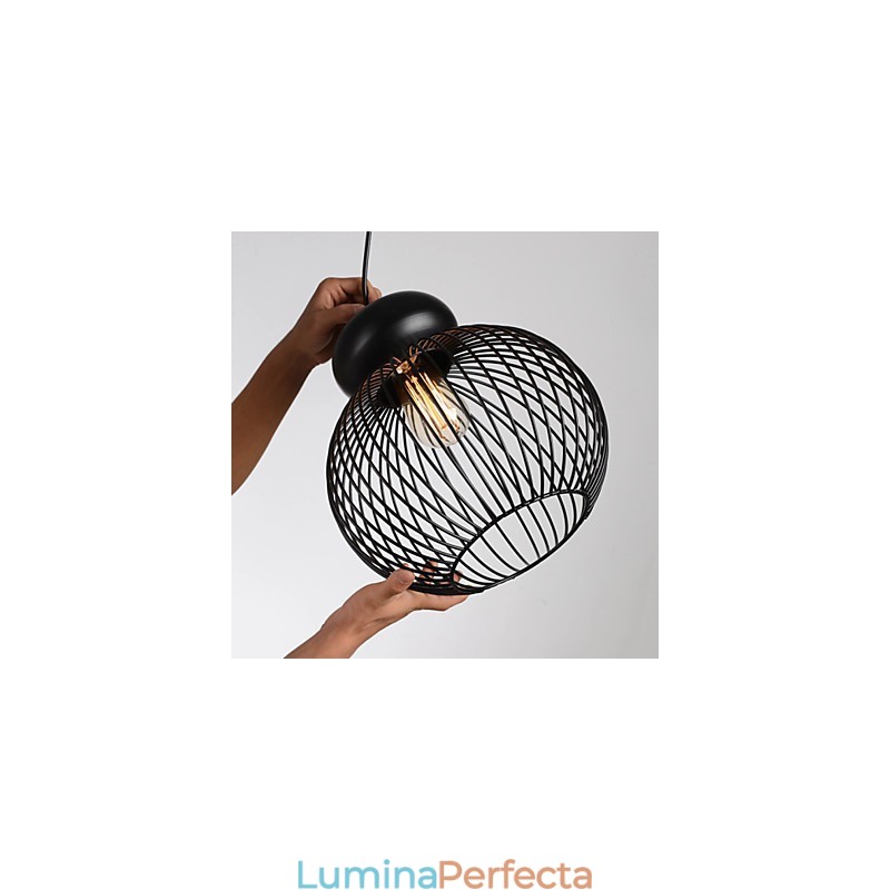 Lampă suspendată din metal retro Designers