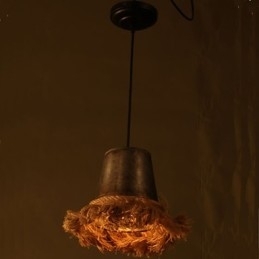 Faceți creativitatea The Old Chandelier Rope