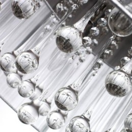 Candelabru tradițional din metal cromat din cristal