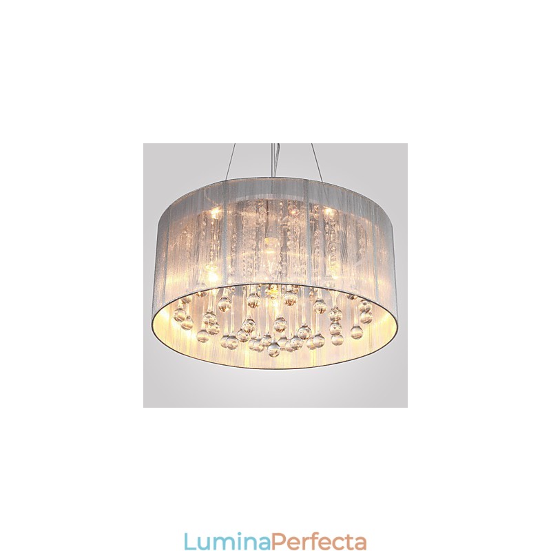 Candelabru tradițional din metal cromat din cristal