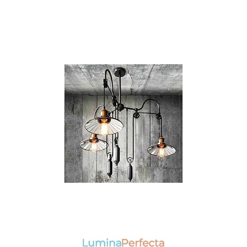 Candelabru din metal cu pictură în stil rustic vintage
