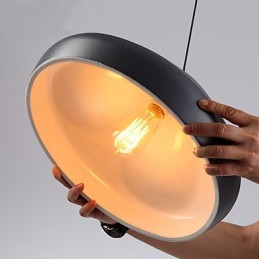 Lampă suspendată din metal cu pictură în stil retro vintage