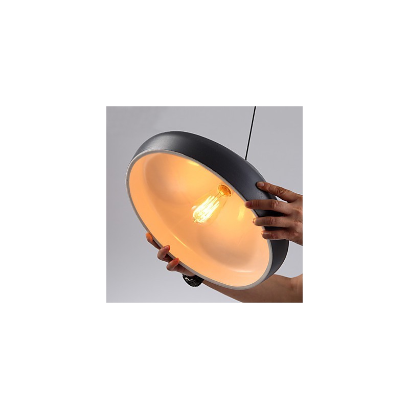 Lampă suspendată din metal cu pictură în stil retro vintage