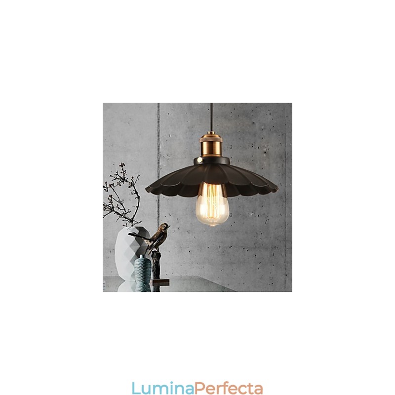 Umbrelă neagră unică de epocă, din fier forjat