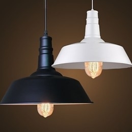 Lampă suspendată din metal de designeri retro