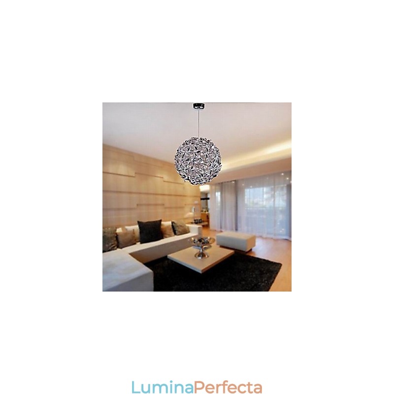 Lampă suspendată din metal și aluminiu
