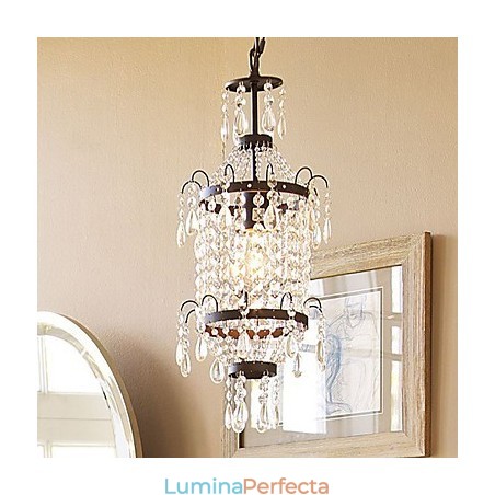 Lumină suspendată de cristal Lumină suspendată de cristal