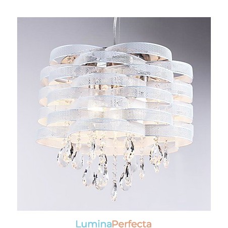 Lampă elegantă cu pandantiv din cristal cu 3 lumini Lampă elegantă cu pandantiv din cristal cu 3 lumini
