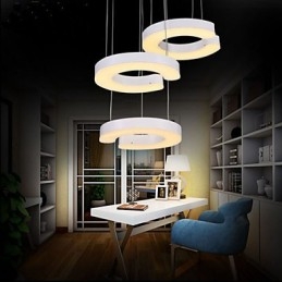 Candelabru din acril tip trei C Candelabru