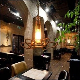 Candelabru retro din fier forjat de tip rural industrial din America de Nord
