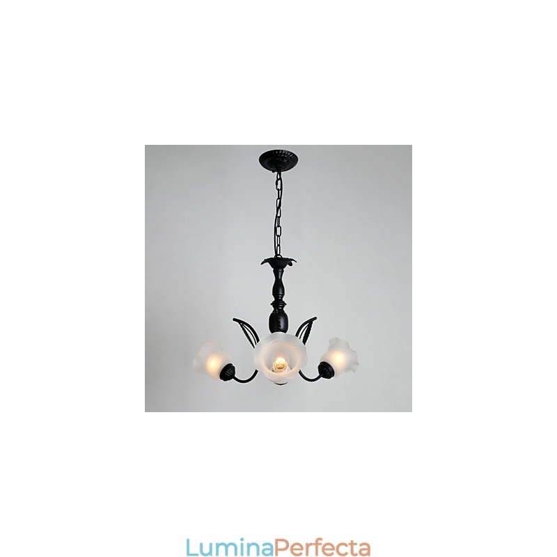 Candelabru din metal cu pictură clasică tradițională
