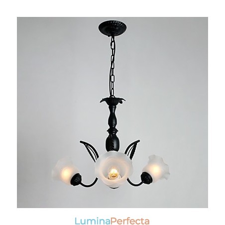 Candelabru din metal cu pictură clasică tradițională Candelabru din metal cu pictură clasică tradițională