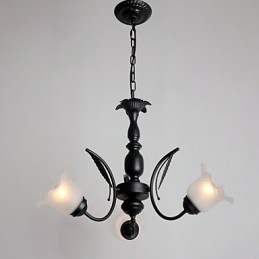 Candelabru din metal cu pictură clasică tradițională