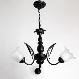 Candelabru din metal cu pictură clasică tradițională