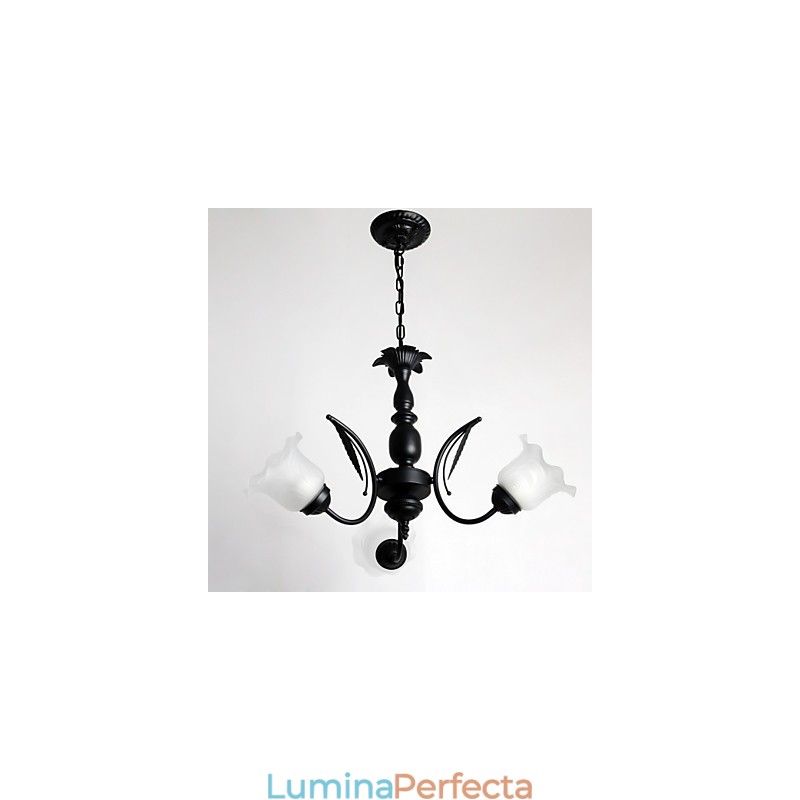 Candelabru din metal cu pictură clasică tradițională