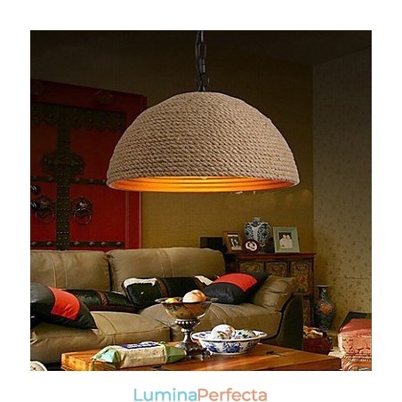 Candelabru vintage din fier forjat O cânepă industrială creativă