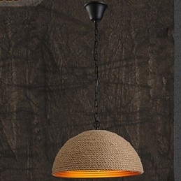 Candelabru vintage din fier forjat O cânepă industrială creativă