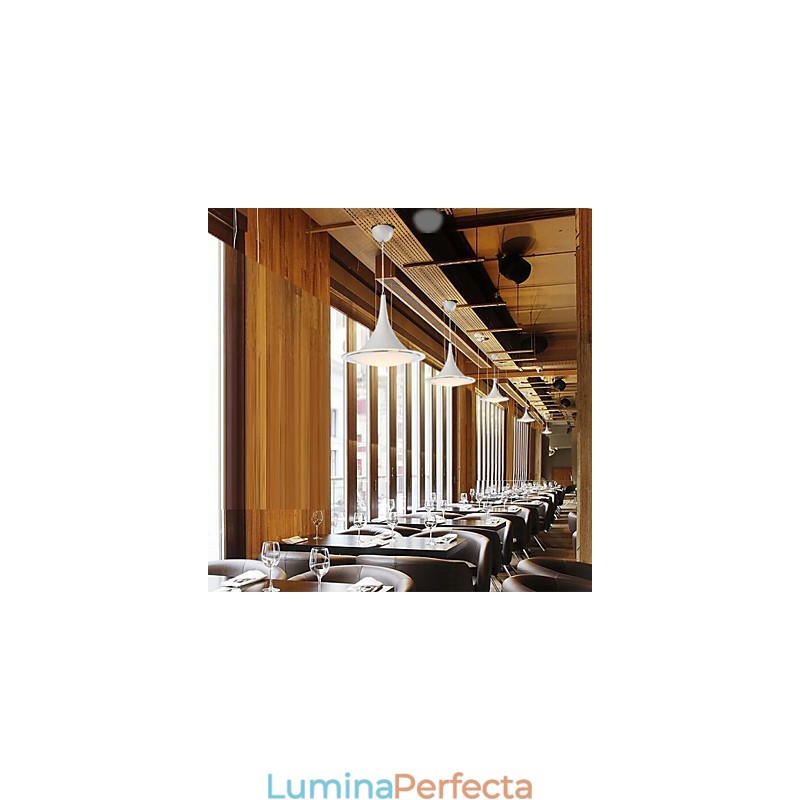 1 Candelabru acrilic Droplight cu lumini suspendate