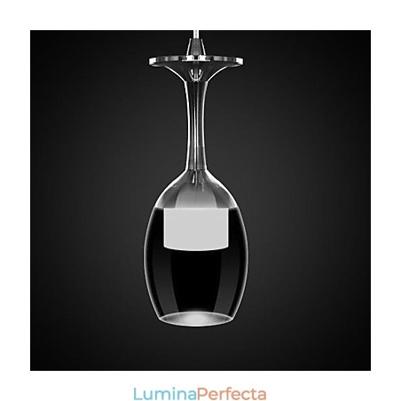 Lampă suspendată modernă, din metal cromat Lampă suspendată modernă, din metal cromat
