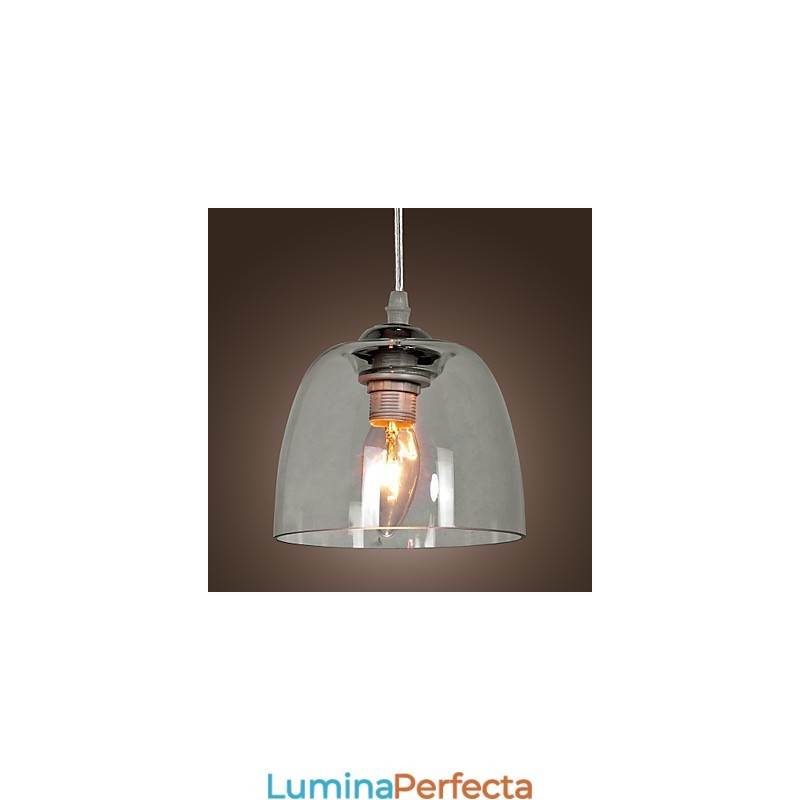 Lampă suspendată modernă, proiectată simplă