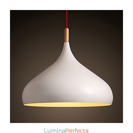 Candelabru din metal cromat în stil mini modern și contemporan Candelabru din metal cromat în stil mini modern și contemporan