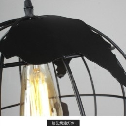 Lampă suspendată din metal Country Vintage Globe