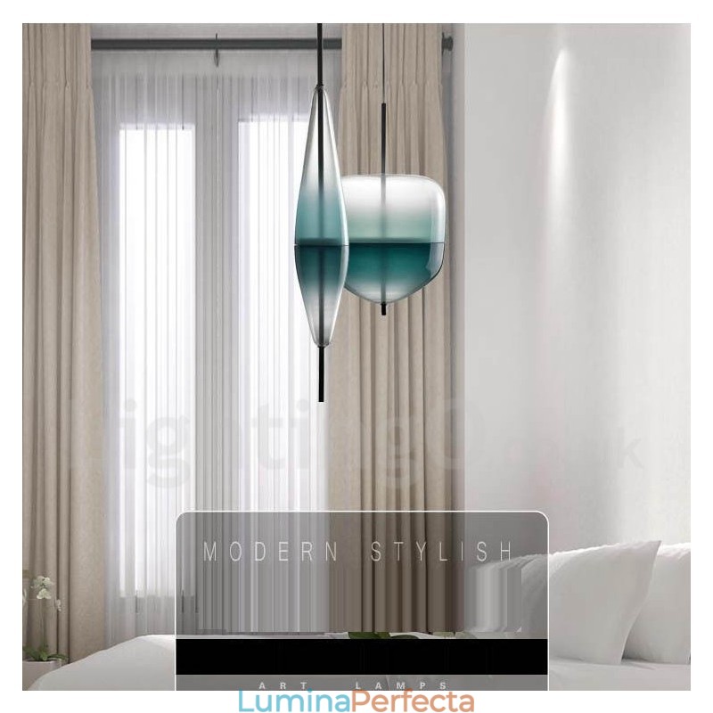 Lampă suspendată modernă și contemporană de culoare degradată cu abajur din sticlă