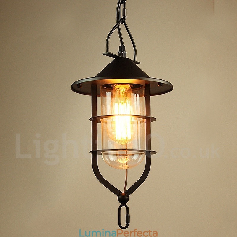 Lampă de metal vintage cu abajur din sticlă