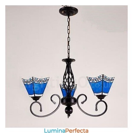 Candelabru metalic integrat în stil mediteranean cu 3 lumini Candelabru metalic integrat în stil mediteranean cu 3 lumini