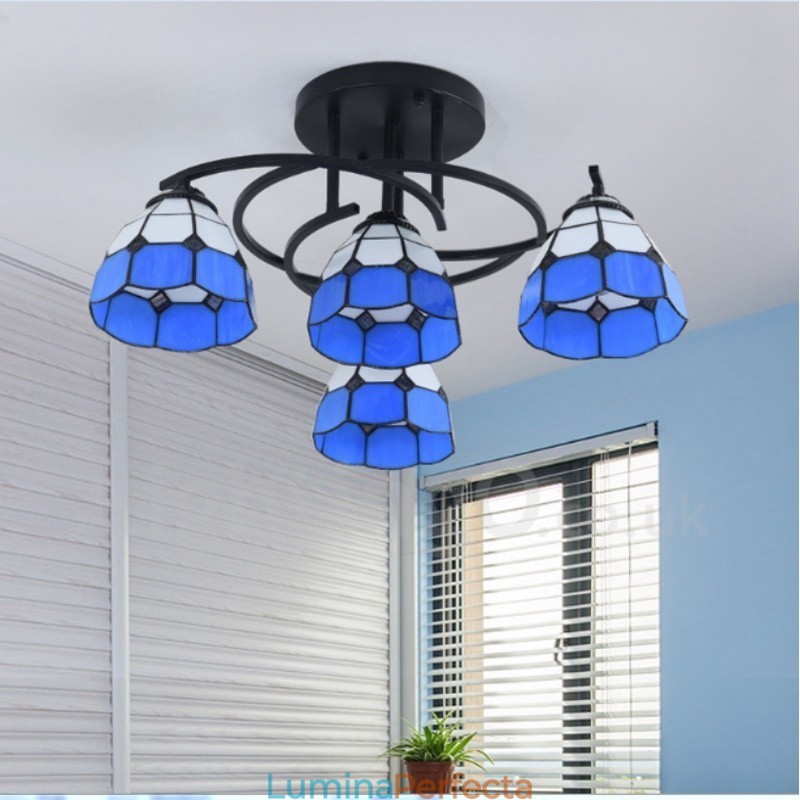 Candelabru integrat în stil mediteranean cu 4 lumini