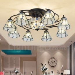 11 Candelabru metalic integrat pentru baie în stil mediteranean