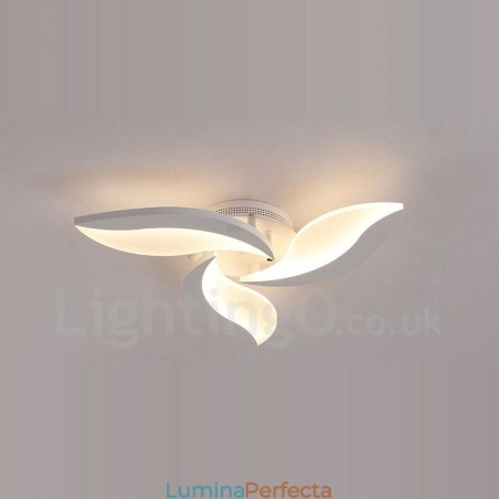 Candelabru integrat modern contemporan cu 3 lumini Candelabru integrat modern contemporan cu 3 lumini