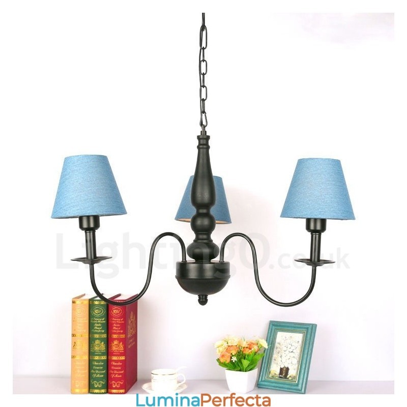 Candelabru din metal tradițional clasic integrat cu 3 lumini