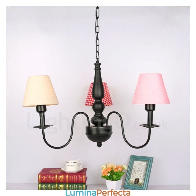 Candelabru din metal tradițional clasic integrat cu 3 lumini