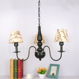 Candelabru din metal tradițional clasic integrat cu 3 lumini