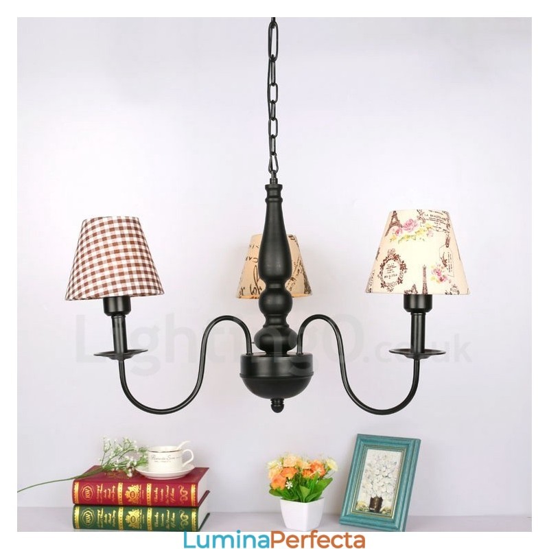 Candelabru din metal tradițional clasic integrat cu 3 lumini