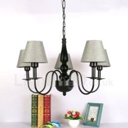 Candelabru metalic integrat în stil mediteranean