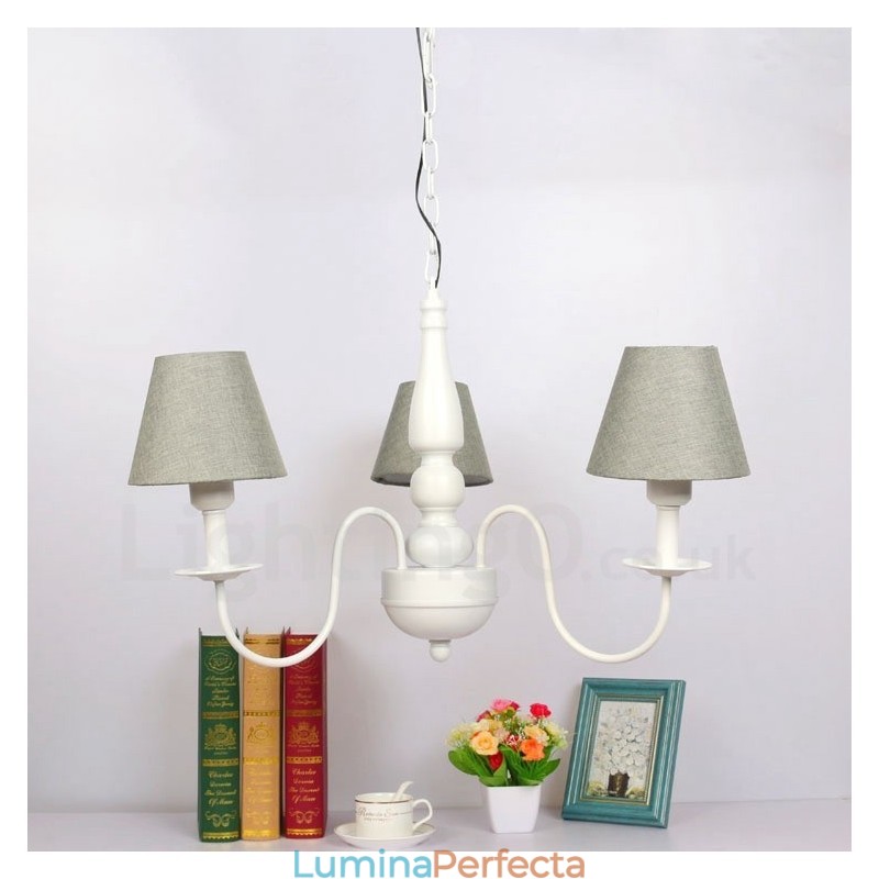 Candelabru tradițional clasic integrat din metal