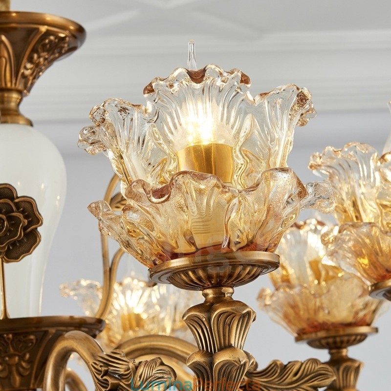 Candelabru din metal tradițional clasic integrat cu 6 lumini