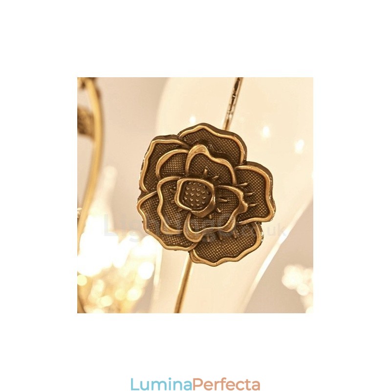 Candelabru din metal tradițional clasic integrat cu 6 lumini
