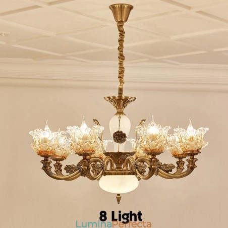 Candelabru din metal tradițional clasic integrat cu 8 lumini Candelabru din metal tradițional clasic integrat cu 8 lumini