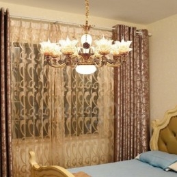 Candelabru din metal tradițional clasic integrat cu 8 lumini