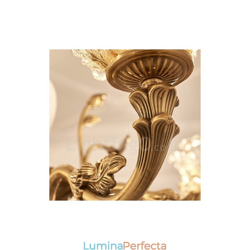 Candelabru din metal tradițional clasic integrat cu 8 lumini