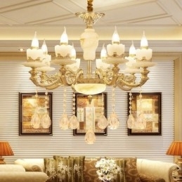 Candelabru din metal tradițional clasic integrat cu 8 lumini