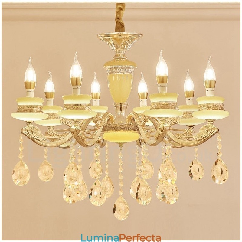 Candelabru din metal tradițional clasic integrat cu 8 lumini