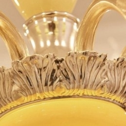 Candelabru din metal tradițional clasic integrat cu 8 lumini