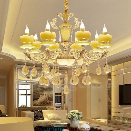 Candelabru din metal tradițional clasic integrat cu 8 lumini Candelabru din metal tradițional clasic integrat cu 8 lumini