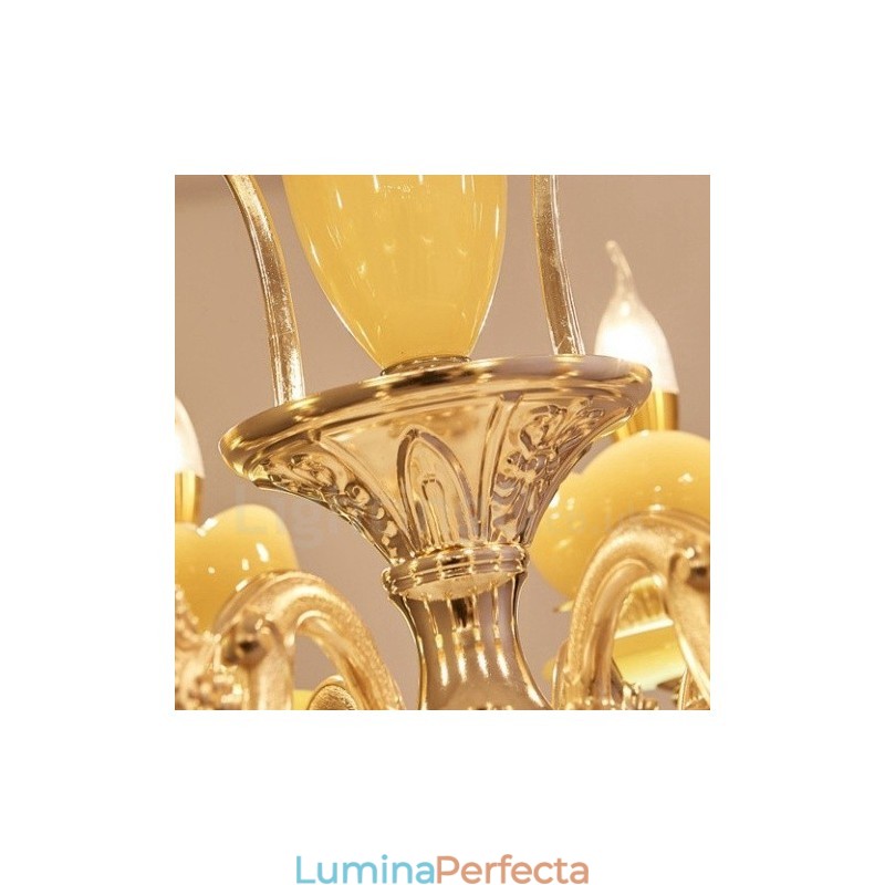 Candelabru din metal tradițional clasic integrat cu 8 lumini